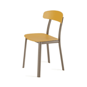Chair in polypropylene