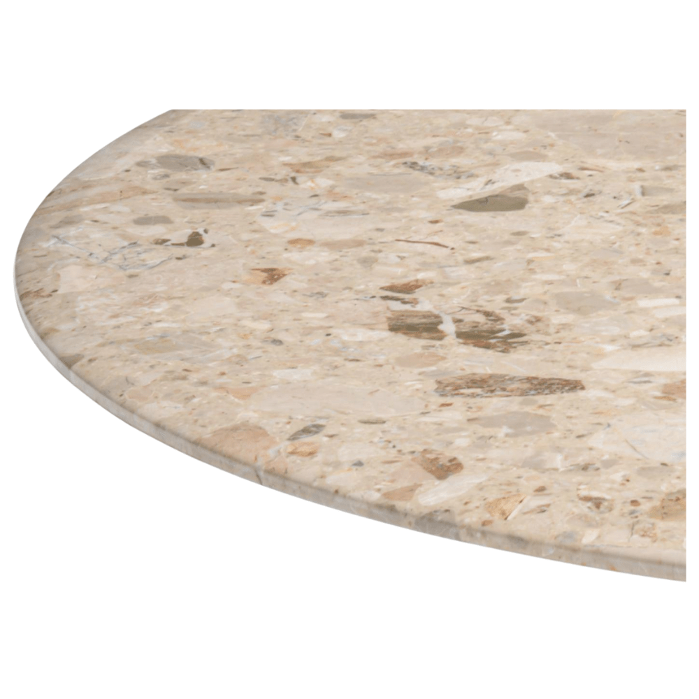 Gros plan sur un plateau de table en marbre composite beige clair, avec un bord arrondi et une fine texture de marbre. La finition mate accentue l'aspect naturel. Parfait pour un mobilier d'accueil élégant.