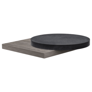 Zwart rond blad in houtstructuur laminaat met zwarte nuances en vlakke ABS-afwerking. Rustend op een grijs houten blad. Ga voor een sobere, krachtige look. Ideaal voor moderne horeca inrichting. Ideaal om zelf je horecatafels te ontwerpen.